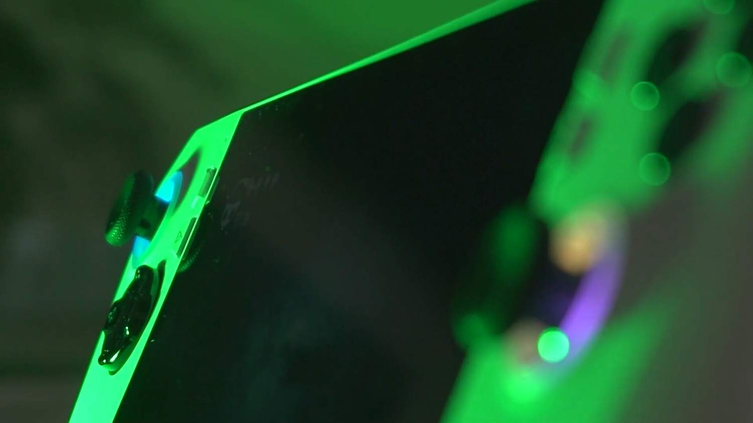 Microsoft měl odložit plány na vlastní handheld Xbox