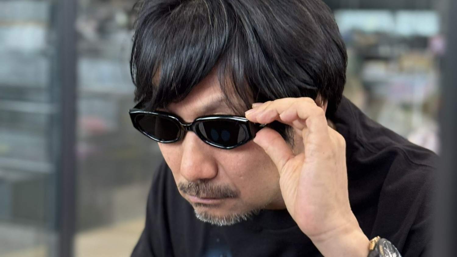 Hideo Kojima ukládá své nápady na další hry na USB disk, vývojáři je budou moci po jeho smrti použít