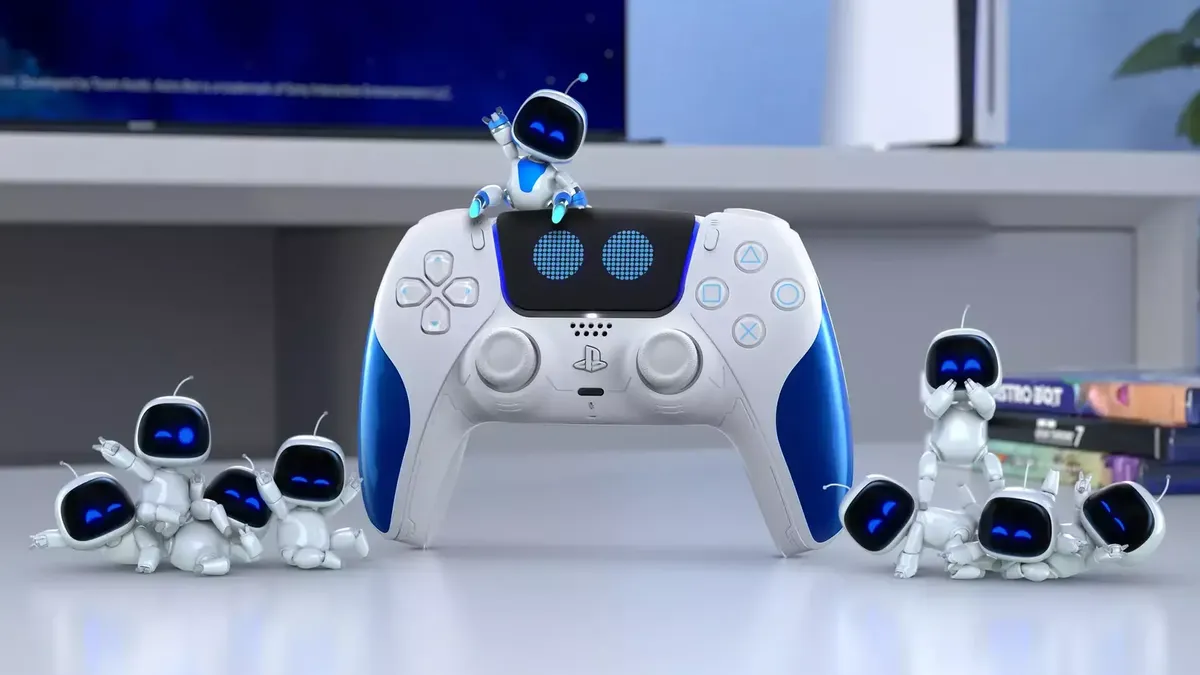 Hlavní obrázek článku: Představen Astro Bot DualSense, vyjde začátkem září