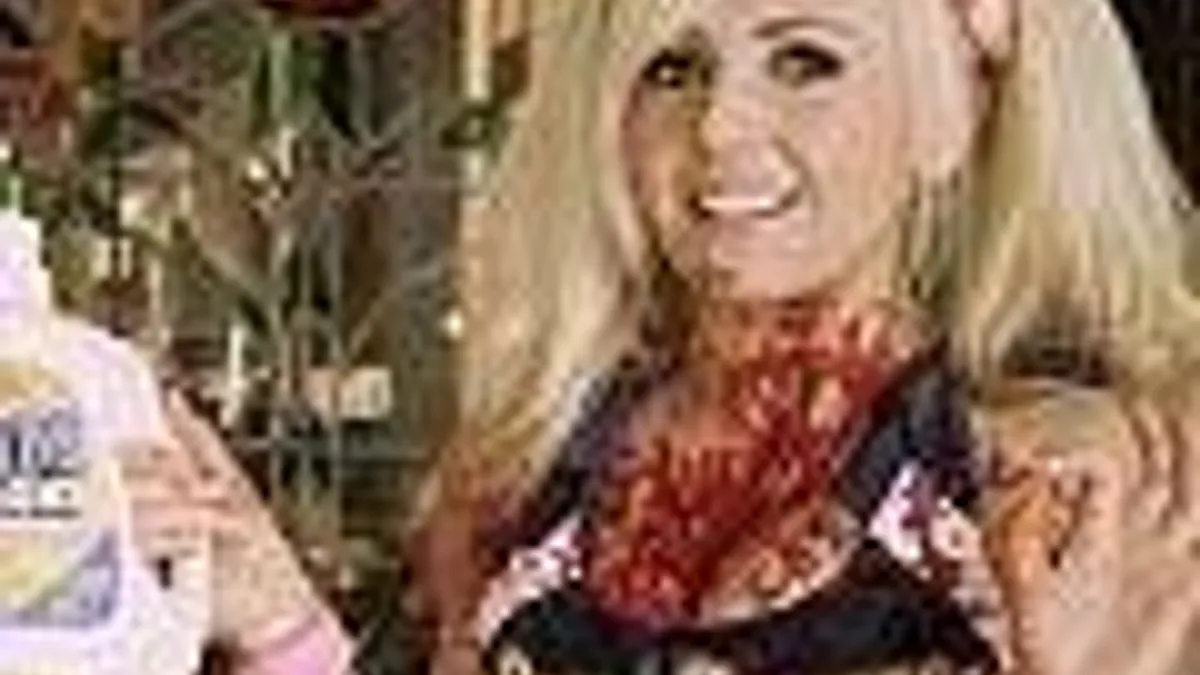 Hlavní obrázek článku: Reklama na prací prášek Zom-Be-Gone