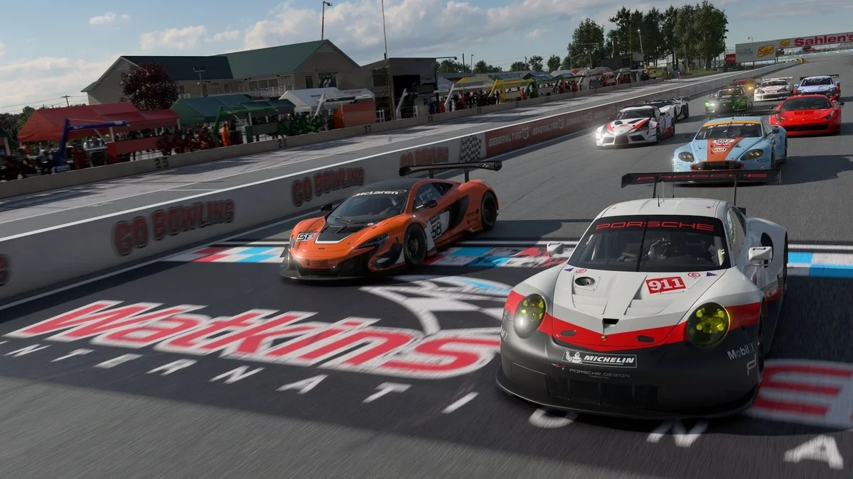 Hlavní obrázek článku: Gran Turismo 7 dostává červnovou aktualizaci, přidává nové vozy a trať Watkins Glen