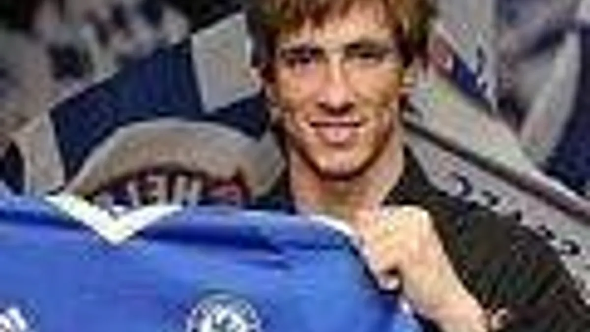 Hlavní obrázek článku: FIFA 11 - nové soupisky mají datum