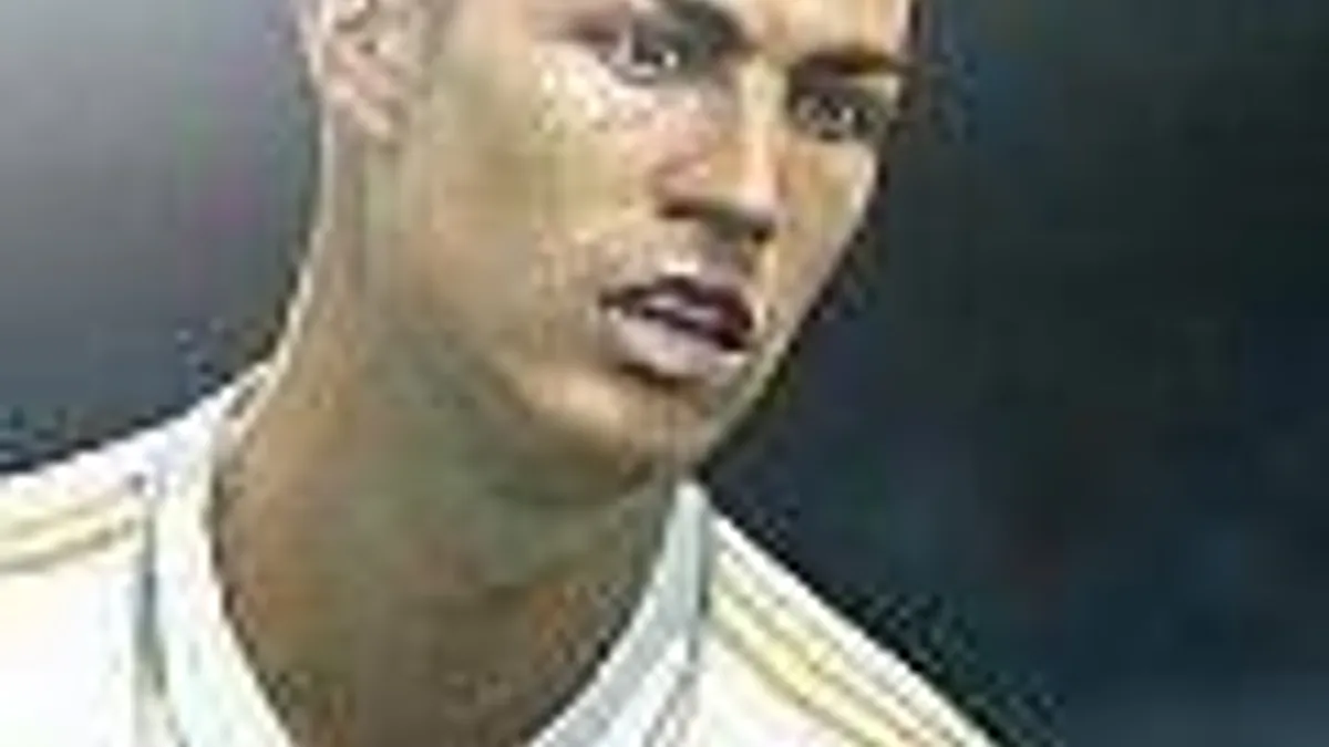 Hlavní obrázek článku: Pro Evolution Soccer 2013 dostane demoverzi