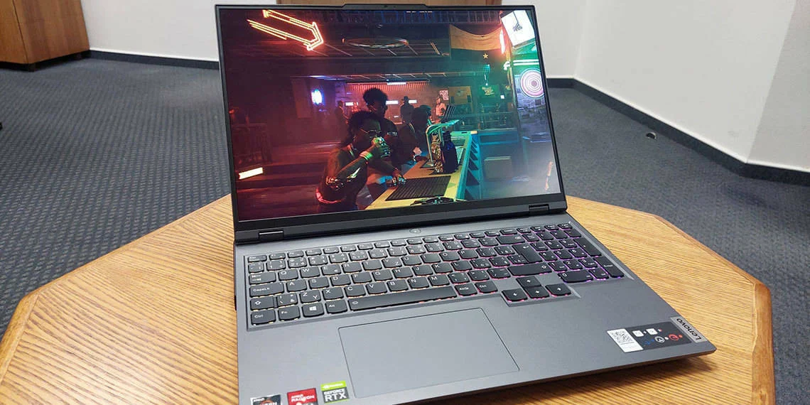 Hlavní obrázek článku: Notebook Lenovo Legion 5 Pro - nekompromisní král herního výkonu.
