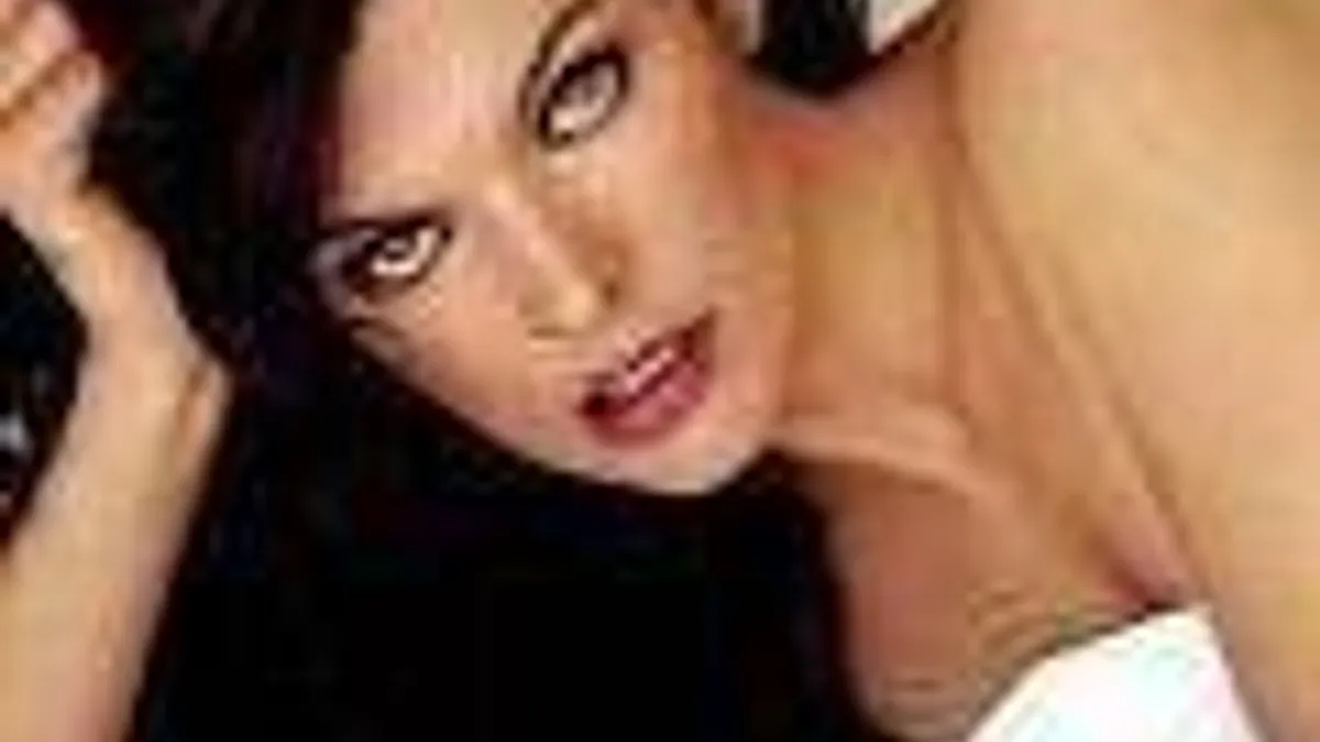 Hlavní obrázek článku: Resident Evil: Afterlife až v roce 2011