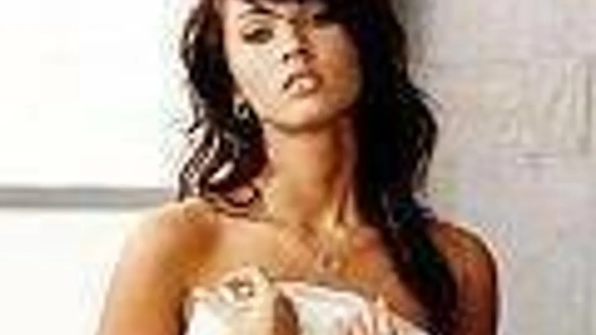 Hlavní obrázek článku: Megan Fox jako Lara Croft?