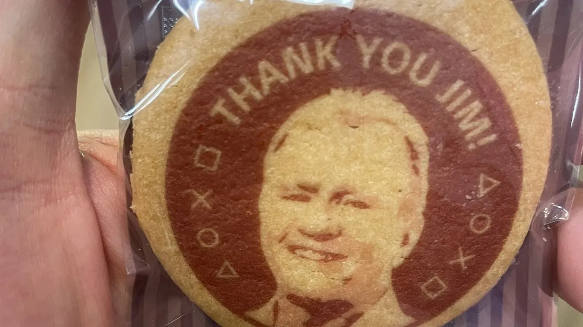 Hlavní obrázek článku: Sony se rozloučila s Jimem Ryanem