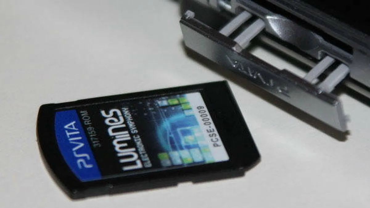Hlavní obrázek článku: Sony ukončí do března příštího roku výrobu karet s hrami pro PS Vita