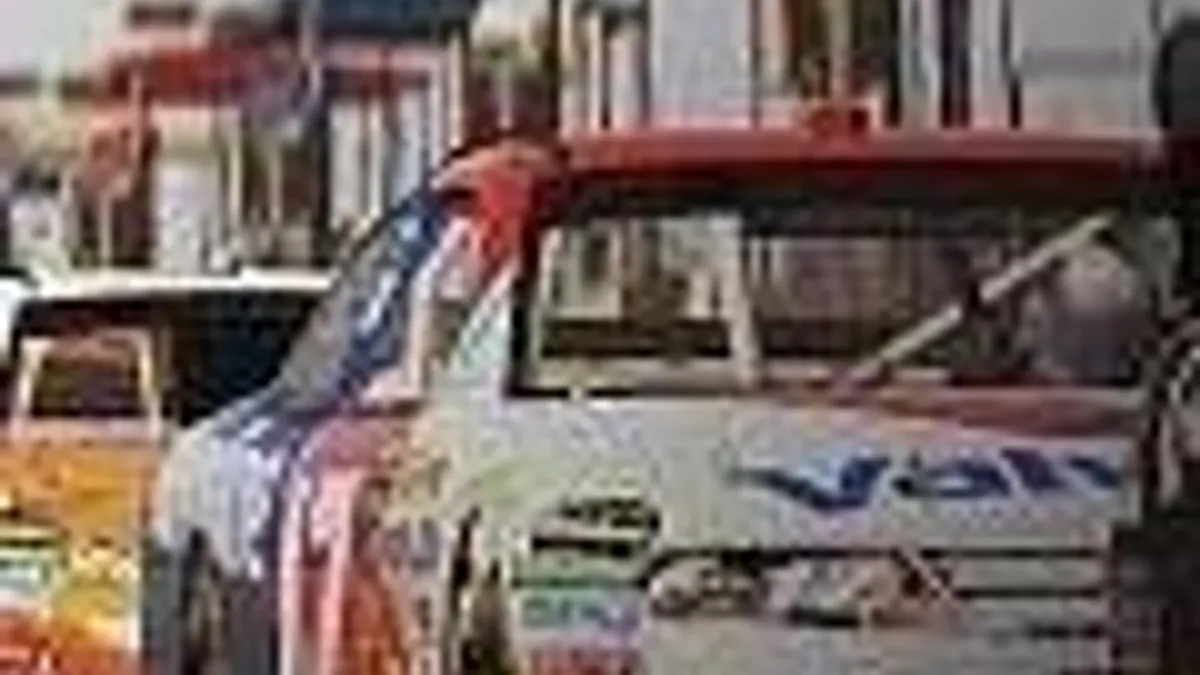 Hlavní obrázek článku: NASCAR The Game 2011 dostane na PS3 DLC zdarma, na X360 bude placený