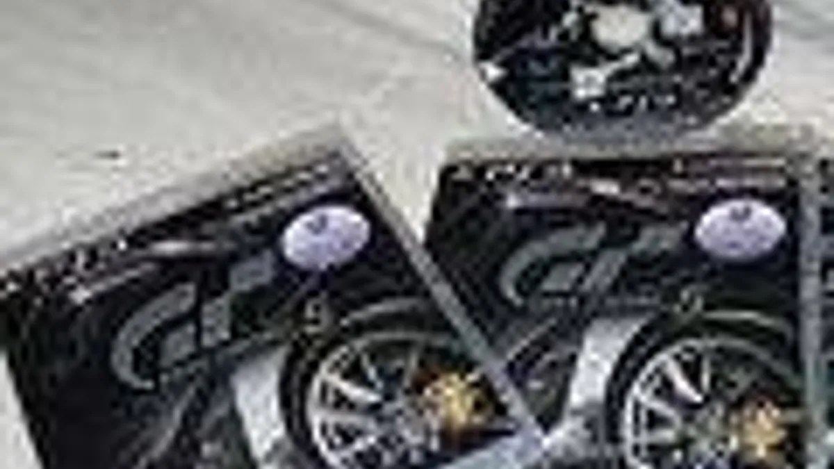 Hlavní obrázek článku: Přifrčí Gran Turismo 5 26. listopadu?