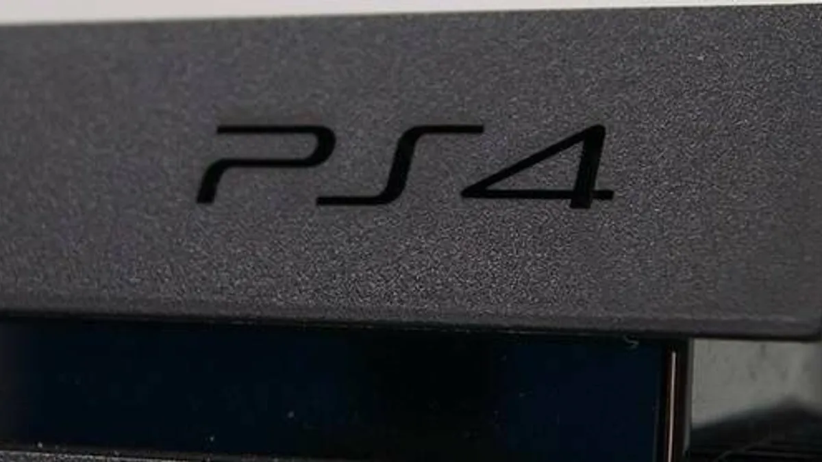 Hlavní obrázek článku: Sony má připravovat i Slim verzi konzole PlayStation 4
