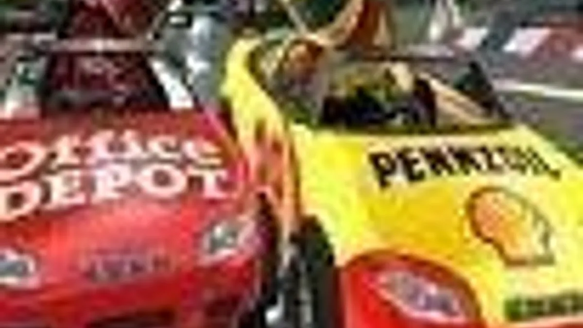 Hlavní obrázek článku: NASCAR Kart Racing