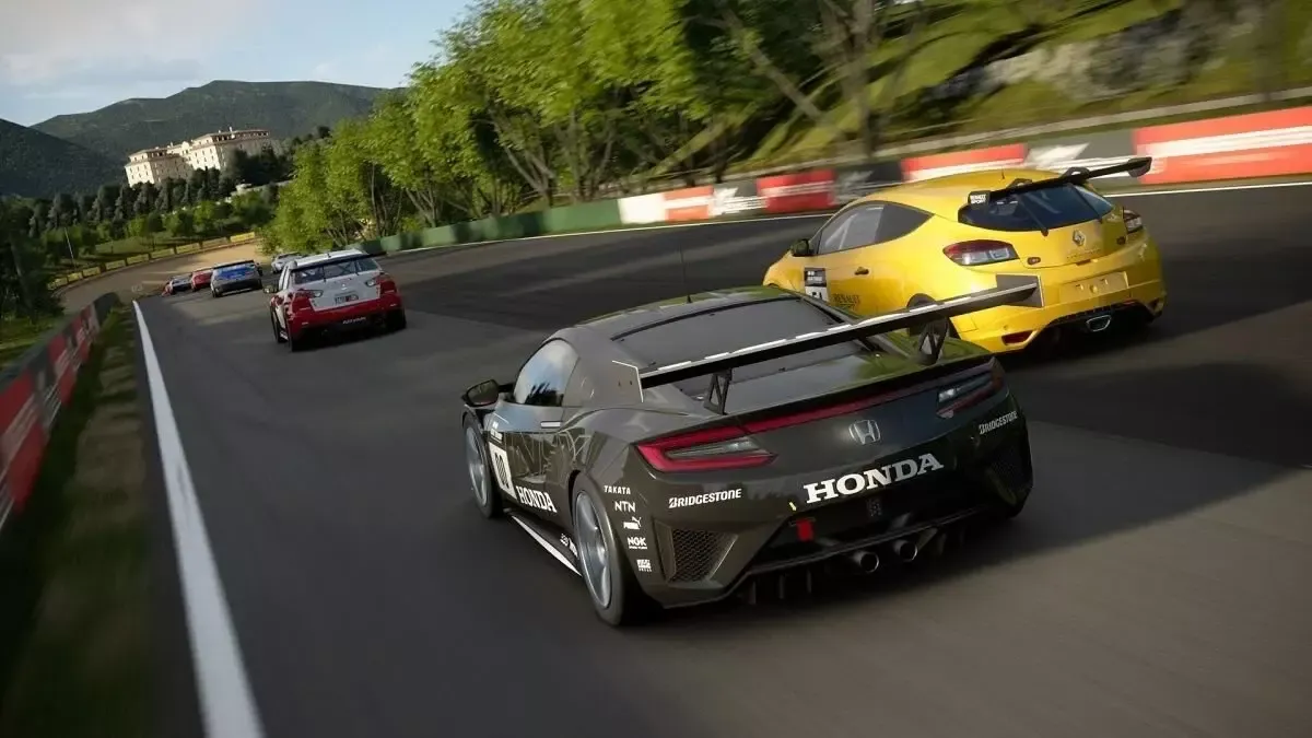 Hlavní obrázek článku: Kazunori Yamauchi potvrdil vývoj dalšího dílu závodní série Gran Turismo