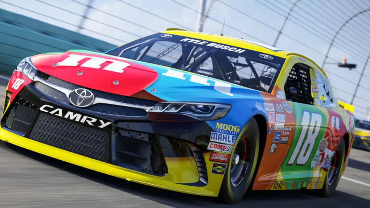Hlavní obrázek článku: NASCAR rozšíření do Forza Motorsport 6 oficiálně oznámeno
