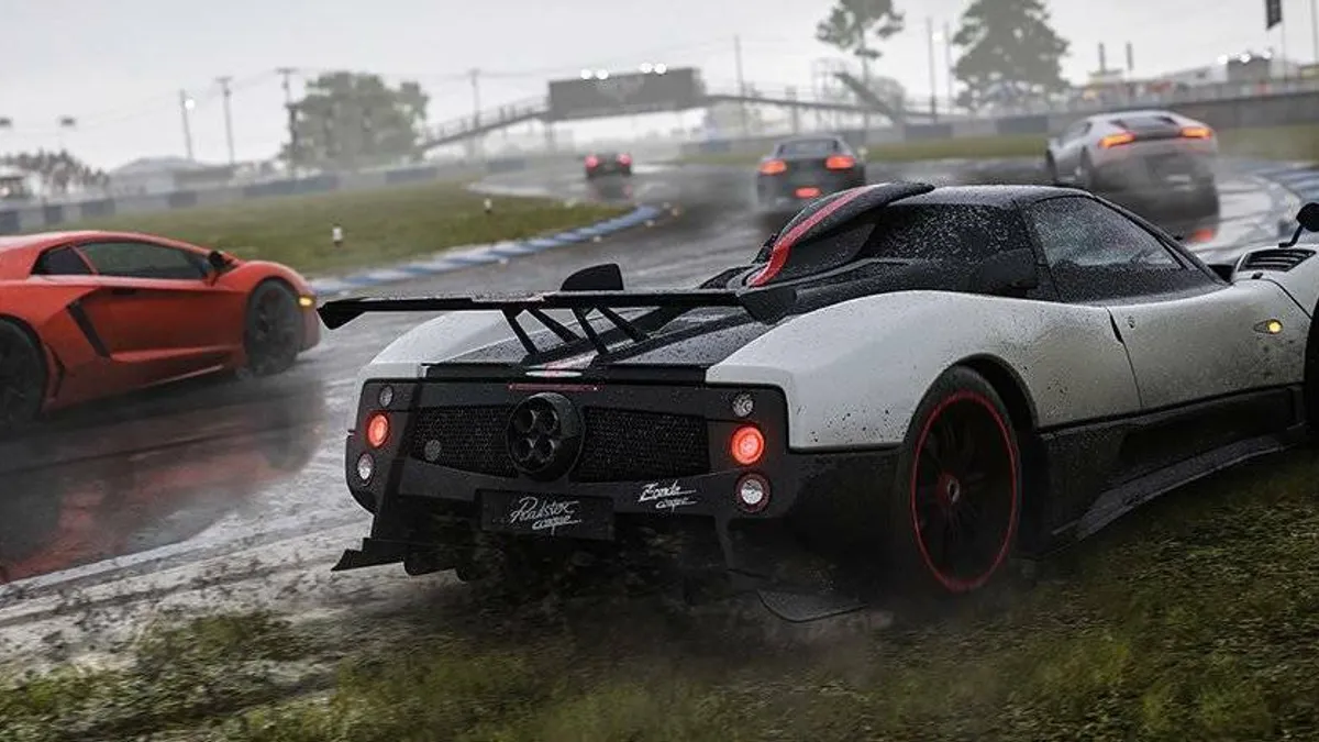 Hlavní obrázek článku: Vývojáři z Turn 10 reagují na kritiku mikrotransakcí v závodní hře Forza Motorsport 6