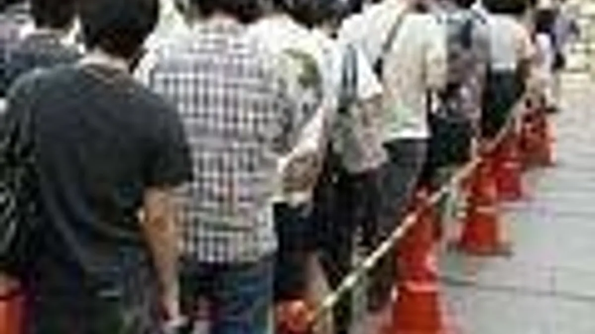 Hlavní obrázek článku: Japonci berou obchody útokem - Dragon Quest IX