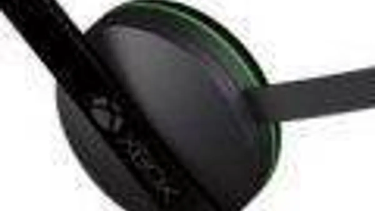 Hlavní obrázek článku: Microsoft vysvětluje, proč v balení konzole Xbox One nebude headset
