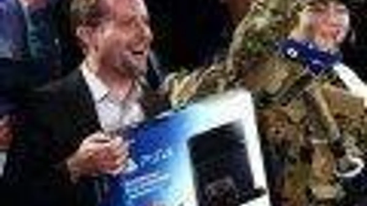 Hlavní obrázek článku: Sony prodala za dva dny v Japonsku přes 300 tisíc konzolí PS4