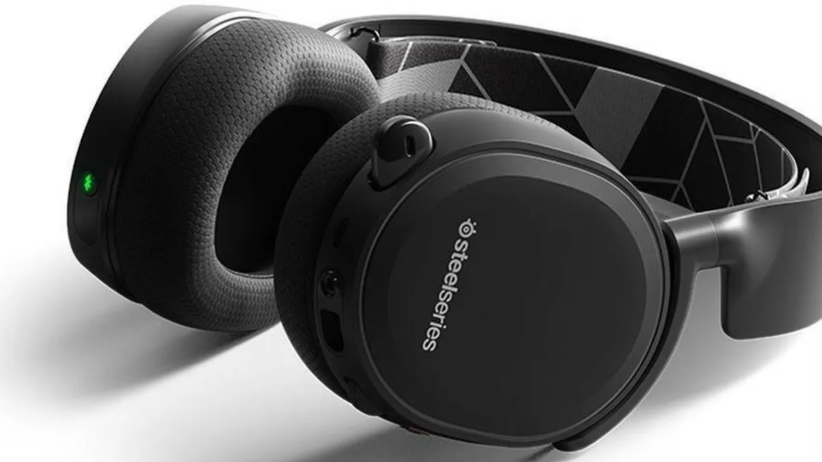 Hlavní obrázek článku: SteelSeries Arctis 3 Bluetooth - test