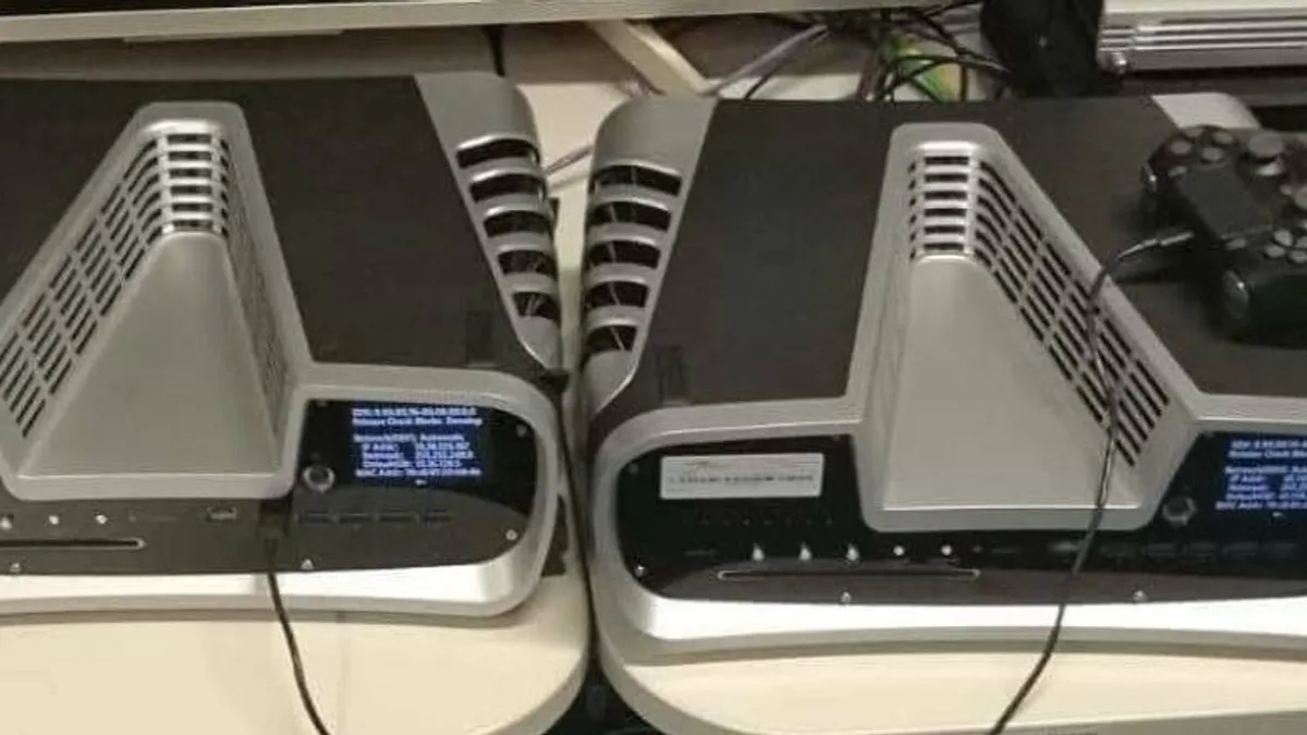 Hlavní obrázek článku: Objevila se fotka devkitů konzole PlayStation 5