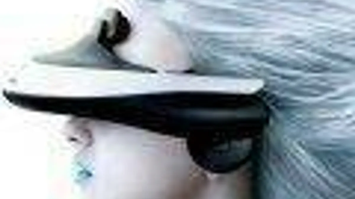 Hlavní obrázek článku: Podívejte se na patent PS4 headsetu pro virtuální realitu