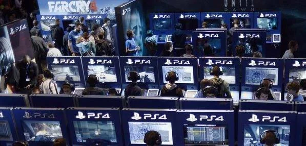 PlayStation 4 vede s velkým náskokem ve Francii i v Německu