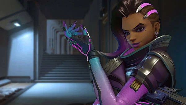 Oznámena Sombra do akce Overwatch