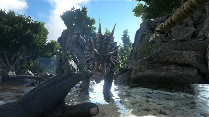 Ark: Survival Evolved se objeví na Xbox One v brzké době