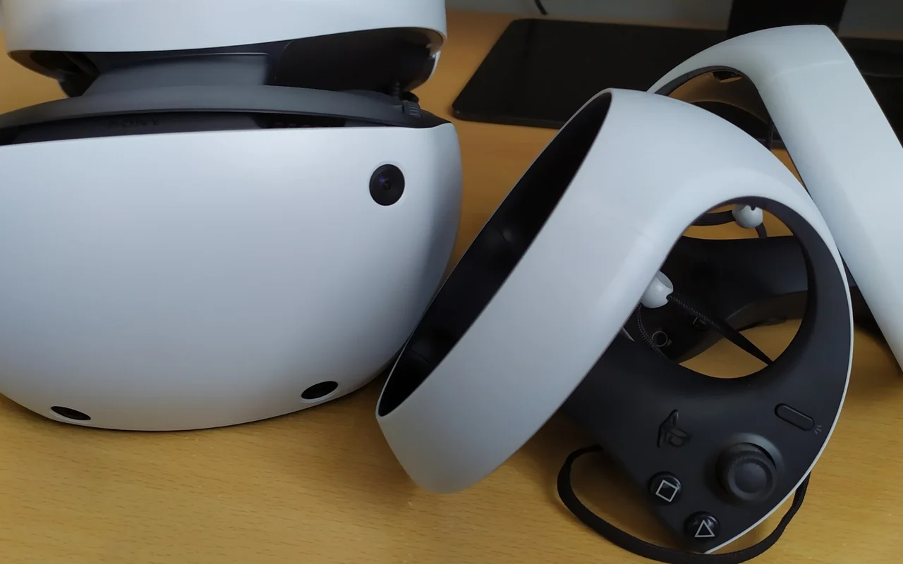 Rozbalení headsetu PlayStation VR2