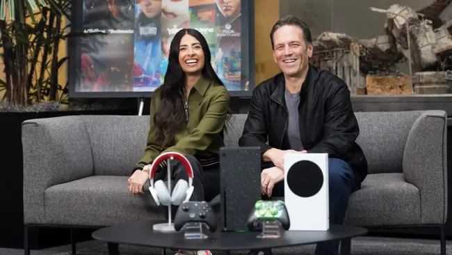 Phil Spencer odchází do důchodu, končí i Sarah Bond, nově povede herní divizi Microsoftu Asha Sharma