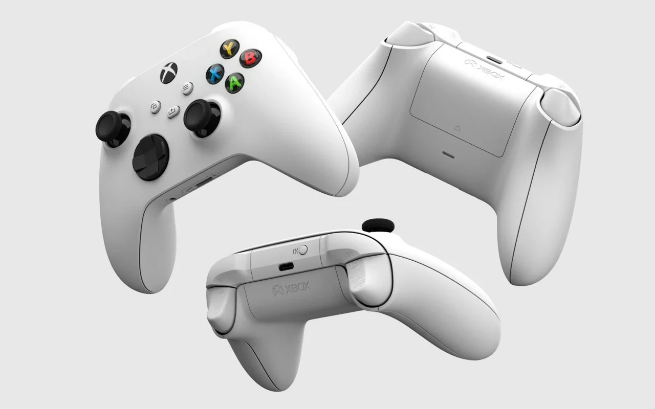 Zřejmě unikly fotky digitální edice konzole Xbox Series X