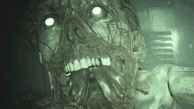 První dva díly hororu Outlast míří na Switch, nová hra z Outlast univerza ve vývoji