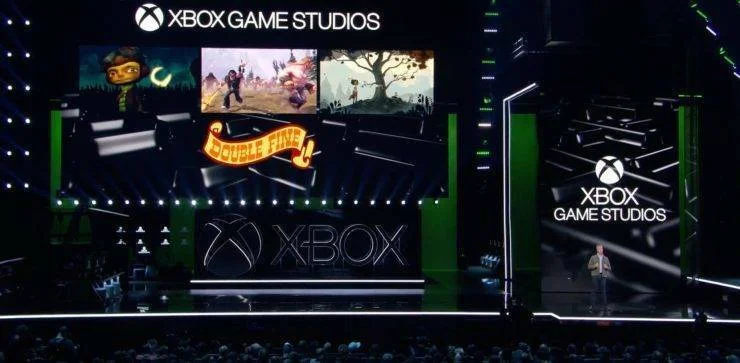 Microsoft by rád získal v následujících měsících další dvě studia