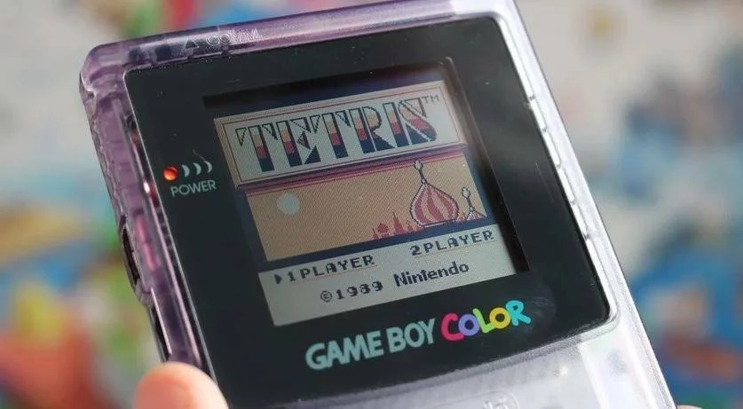 GameBoy hry mají rozšířit nabídku klasik v předplatném Switch Online
