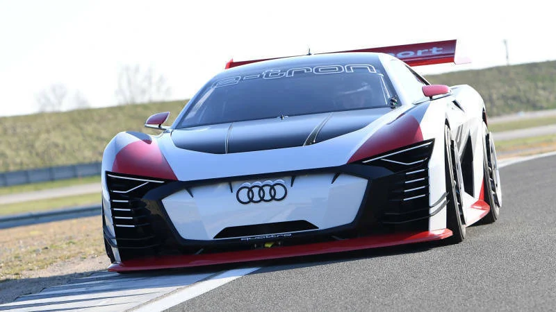Hra Gran Turismo Sport dostala dva nové vozy