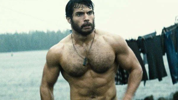 Henry Cavill si zahraje Geralta v seriálu Zaklínač od Netflixu