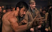 Herec Andrew Koji by si rád zahrál hlavního hrdinu ve filmu Ghost Of Tsushima