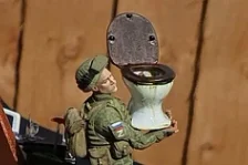 Ruský okupant ukradl na Ukrajině konzoli PS4 a následně požadoval od jejího majitele heslo k PSN