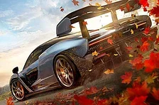 Ukázka podzimu ze hry Forza Horizon 4