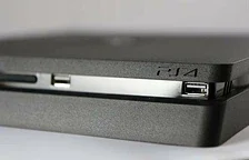 Podívejte se na rozebrání konzole PlayStation 4 Slim