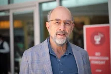 Richarda Schiffa přesvědčil jeho syn, aby vzal roli Odina v God of War Ragnarök