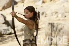 Alicia Vikander na nové fotce z filmu Tomb Raider