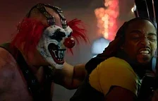 Seriál Twisted Metal překvapivě baví diváky, jde o jeden z nejsledovanějších pořadů služby Peacock