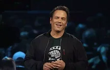 Phil Spencer naznačil zdražení konzolí Xbox a služeb