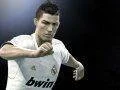 Pro Evolution Soccer 2013 ukazuje v novém traileru dovednosti hráčů