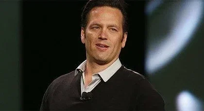 Phil Spencer: Nezaměřujeme se na překonání prodejů PS4