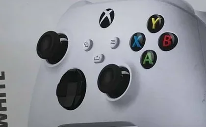 Obal nového gamepadu pro Xbox potvrdil existenci konzole Xbox Series S