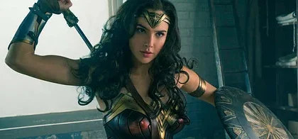První trailery na filmy Justice League a Wonder Woman