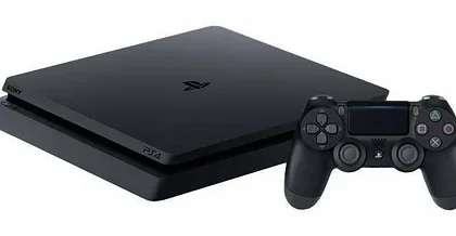 Spekulace: Sony připravuje nový menší model konzole PlayStation 4