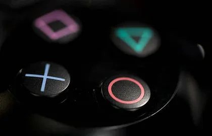 Bloomberg: Výrobní cena PS5 má být kolem 450 dolarů